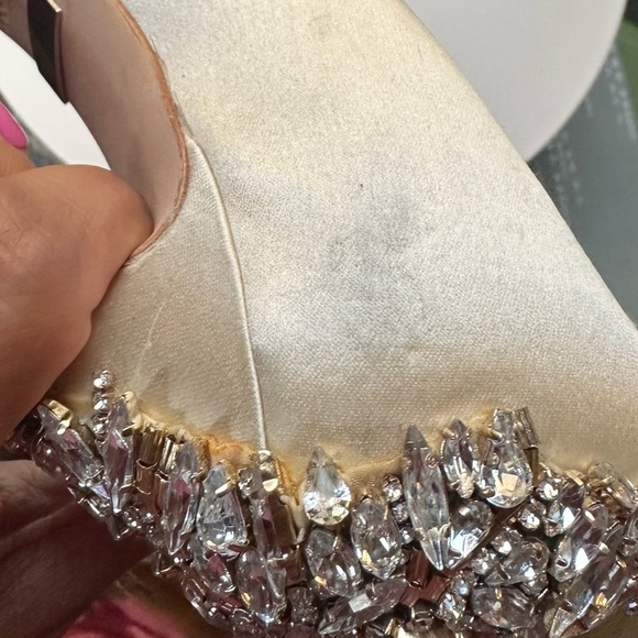 🌸BADGLEY MISCHKA🌸 Kiara Crystal Back Open Toe Pump  size 6.5 - Picture 10 of 16